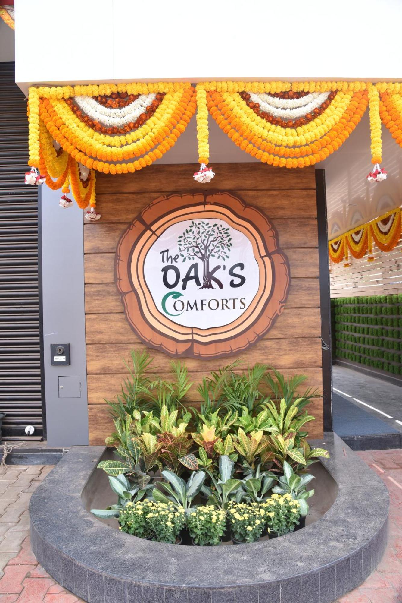 The Oaks Comforts Hubli Exterior photo